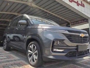 جديدة Chevrolet Captiva ثانياً, 1.5 l, 2025 في في المملكة العربية السعودية, الدمام من معرض دليل المملكة للسيارات dalil almamlakah، اللون رمادي. مواصفات الخليج | AUTO.AE | إعلان #259283