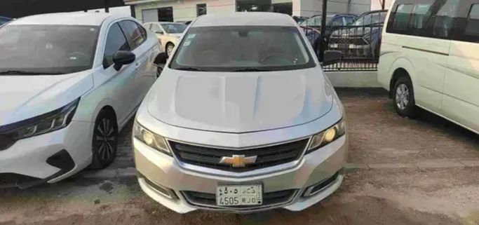 Подержанный Chevrolet Impala X, 2.5 л, 2016 в Саудовская Аравия, Даммам от معرض أبو سيف الشهري للسيارات Серебристый цвет.  | AUTO.AE | Объявление #265089