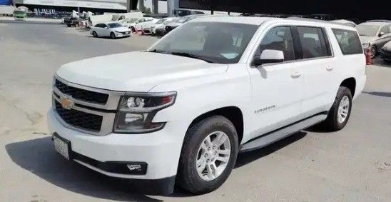Used Chevrolet Suburban XI, 5.3 l, 2018 in Saudi Arabia, Dammam by معرض ركن الصفا للسيارات, White color.  | AUTO.AE | Listing #262129