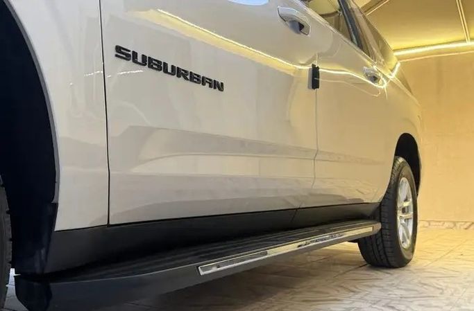 مستعملة Chevrolet Suburban الثاني عشر، 5.3 لتر، 2023 في المملكة العربية السعودية، الدمام من معرض فخر الشرق للسيارات، اللون بيج.  | AUTO.AE | إعلان #295195 — صورة 11 من 17