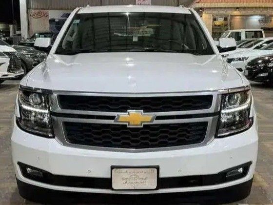 Used Chevrolet Tahoe IV (K2XX), 5.3 l, 2018 in Saudi Arabia, Dammam by معرض الخشيبان للسيارات, White color. GCC Specs | AUTO.AE | Listing #260276