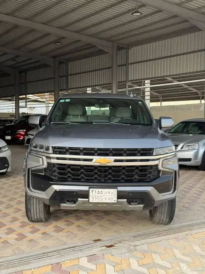 Used Chevrolet Tahoe IV (K2XX), 5.3 l, 2021 in Saudi Arabia, Dammam by مجموعة الخليج للسيارات, Grey color.  | AUTO.AE | Listing #261861