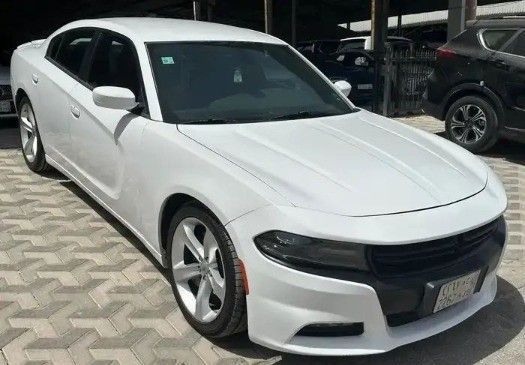 Used Dodge Charger SXT VII (LD) Facelift, 3.6 l, 2017 in Saudi Arabia, Dammam by معرض المهنا للسيارات, White color. GCC Specs | AUTO.AE | Listing #259377