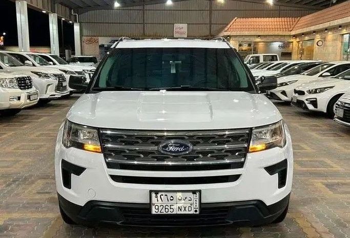 Used Ford Explorer V Facelift, 3.5 l, 2018 in Saudi Arabia, Dammam by معرض الخشيبان للسيارات, White color. GCC Specs | AUTO.AE | Listing #260255