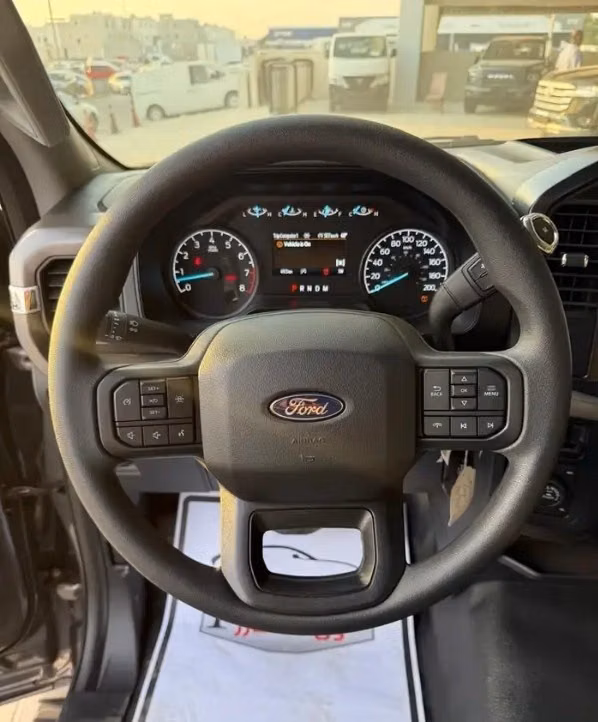 Новый Ford F-150 XIV Рестайлинг, 5.0 л, 2026 в Саудовская Аравия, Даммам от معرض ون كارز للسيارات One Cars Серебристый цвет. GCC | AUTO.AE | Объявление #295673 — фото 8 из 8