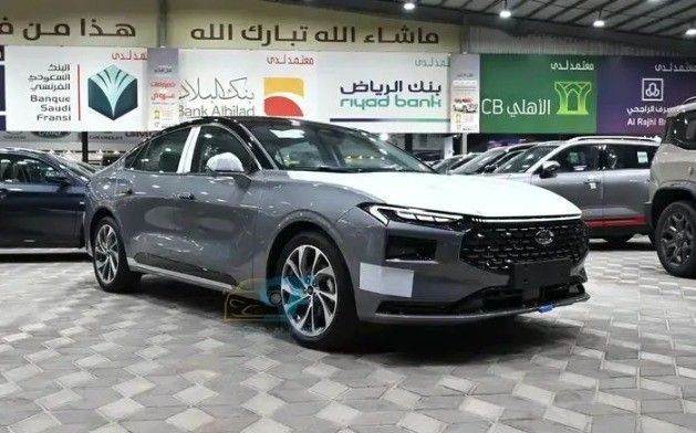 Новый Ford Taurus VII (CD4), 2.0 л, 2026 в Саудовская Аравия, Даммам от معرض مجموعة الفجر الجديد للسيارات Серый цвет.  | AUTO.AE | Объявление #258910