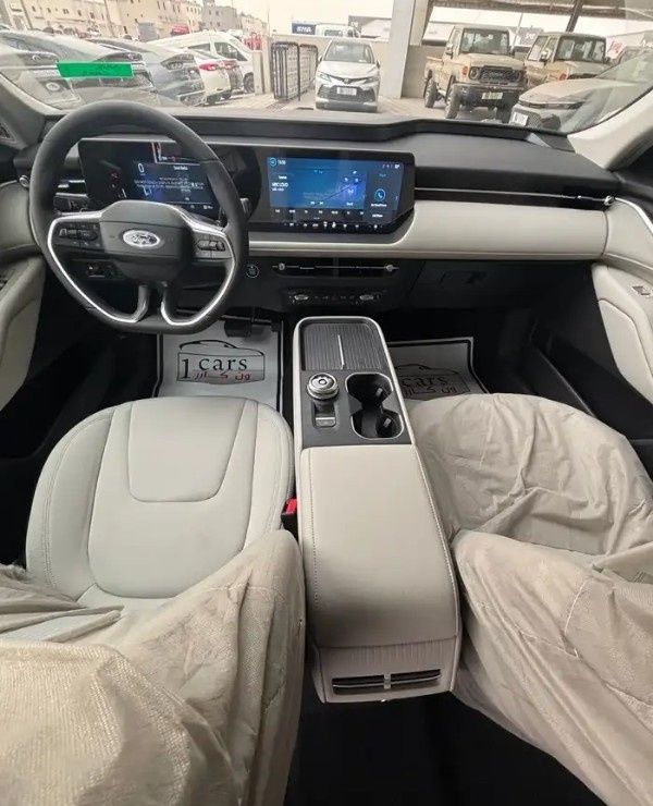 جديدة Ford Taurus VIII: عملية تجميل الوجه، 2.0 لتر، 2026 في المملكة العربية السعودية، الدمام من معرض ون كارز للسيارات One Cars، اللون أسود.  | AUTO.AE | إعلان #295246 — صورة 10 من 11