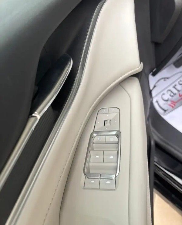 جديدة Ford Taurus VIII: عملية تجميل الوجه، 2.0 لتر، 2026 في المملكة العربية السعودية، الدمام من معرض ون كارز للسيارات One Cars، اللون أسود.  | AUTO.AE | إعلان #295246 — صورة 11 من 11