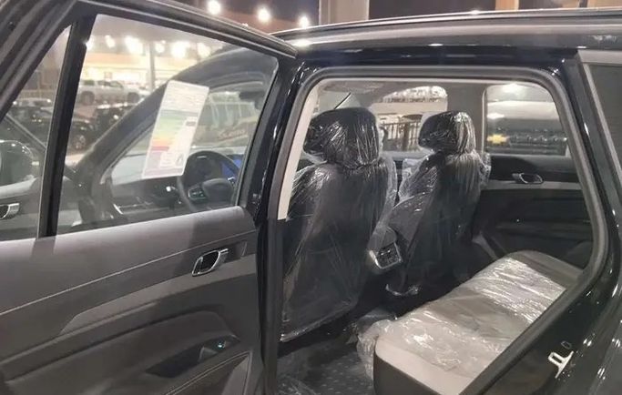 New Ford Territory CX743MCA Facelift, 1.8 l, 2026 in Saudi Arabia, Dammam by معرض مركبة العز, Black color.  | AUTO.AE | Listing #295853 — photo 6 of 10
