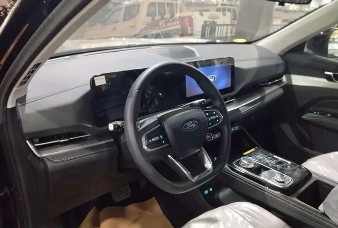 New Ford Territory CX743MCA Facelift, 1.8 l, 2026 in Saudi Arabia, Dammam by معرض مركبة العز, Black color.  | AUTO.AE | Listing #295853 — photo 8 of 10