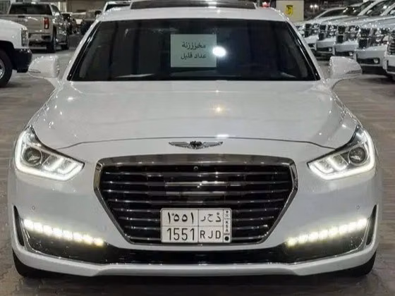 Used Genesis G90 I, 3.3 l, 2017 in Saudi Arabia, Dammam by معرض الخشيبان للسيارات, White color.  | AUTO.AE | Listing #295379