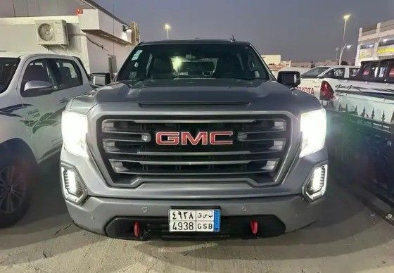 مستعملة GMC Sierra رابعاً, 4.3 l, 2021 في في المملكة العربية السعودية, الدمام من معرض اعتماد الشرقية للسيارات، اللون رمادي.  | AUTO.AE | إعلان #261877