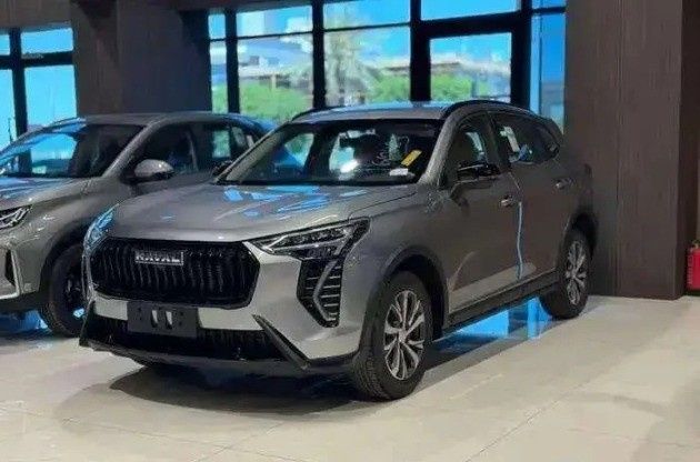 جديدة Haval Jolion أنا فيس ليفت, 1.5 l, 2026 في في المملكة العربية السعودية, الدمام من معرض شركة القيادة للسيارات، اللون فضي.  | AUTO.AE | إعلان #264746