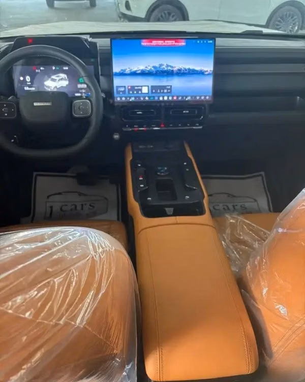 Новый Haval V7 I, 2.0 л, 2027 в Саудовская Аравия, Даммам от معرض ون كارز للسيارات One Cars Серый цвет.  | AUTO.AE | Объявление #295794 — фото 4 из 5