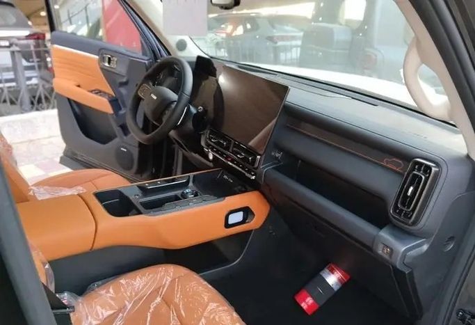 Новый Haval V7 I, 2.0 л, 2027 в Саудовская Аравия, Даммам от معرض مركبة العز Черный цвет.  | AUTO.AE | Объявление #295850 — фото 5 из 14