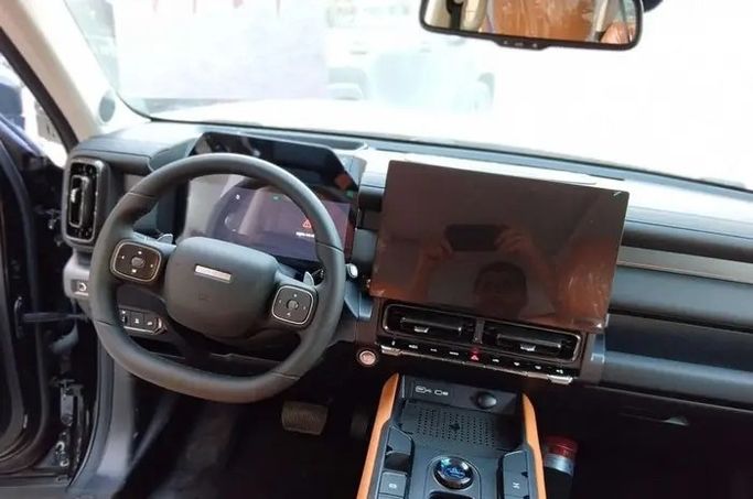 Новый Haval V7 I, 2.0 л, 2027 в Саудовская Аравия, Даммам от معرض مركبة العز Черный цвет.  | AUTO.AE | Объявление #295850 — фото 8 из 14