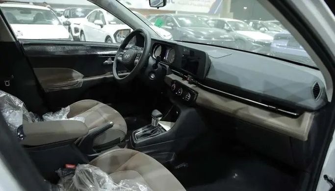 New Hyundai Accent VI (BN7), 1.5 l, 2026 in Saudi Arabia, Dammam by معرض اسطول الدرة للسيارات, Silver color.  | AUTO.AE | Listing #296033 — photo 5 of 9