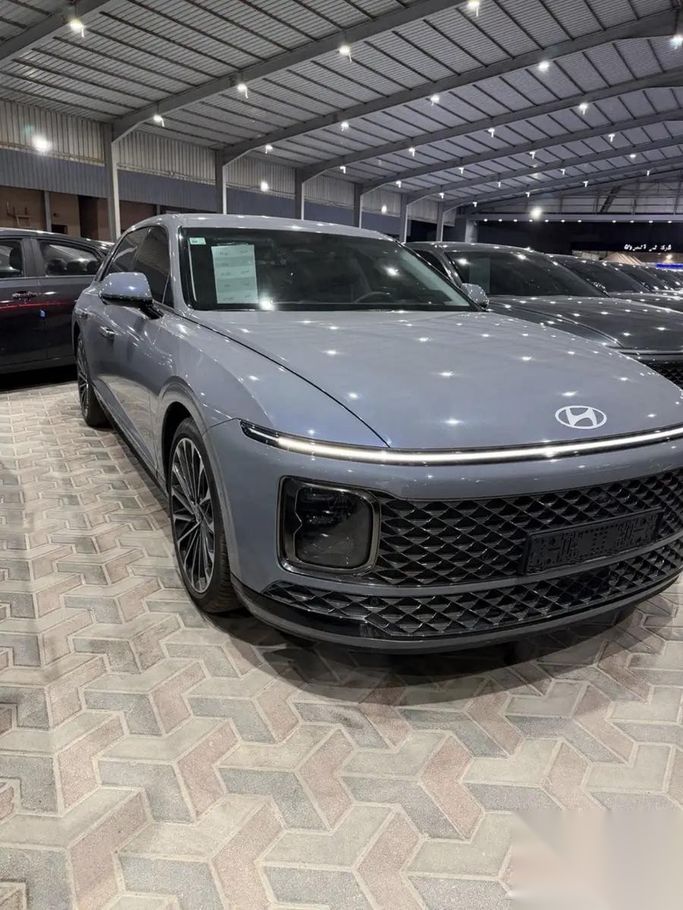 Used Hyundai Azera VII (GN7), 3.5 l, 2024 in Saudi Arabia, Dammam by معرض بن ناشي للسيارات, Grey color.  | AUTO.AE | Listing #264506