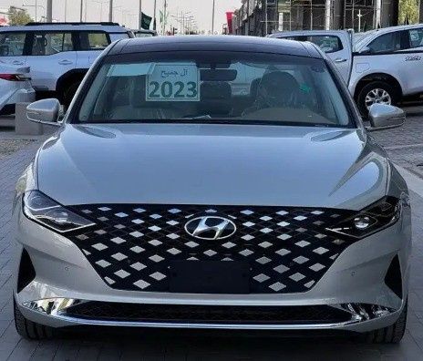 Новый Hyundai Azera III (IG) Рестайлинг, 3.5 л, 2023 в Саудовская Аравия, Даммам от معرض ال جميح للسيارات الدمام Серый цвет. GCC | AUTO.AE | Объявление #268154