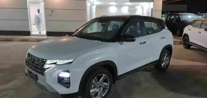 جديدة Hyundai Creta فيس ليفت الثاني, 1.5 l, 2025 في في المملكة العربية السعودية, الدمام من معرض أبو سيف الشهري للسيارات، اللون أبيض.  | AUTO.AE | إعلان #264643