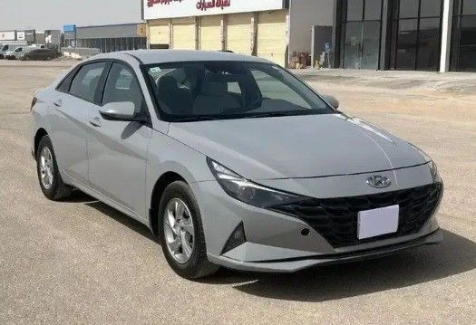 Used Hyundai Elantra VII (CN7), 1.6 l, 2021 in Saudi Arabia, Dammam by معرض أبو ماجد, Silver color. GCC Specs | AUTO.AE | Listing #258563