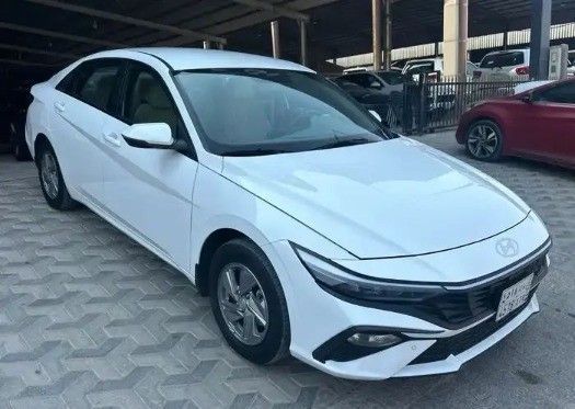 Used Hyundai Elantra VII (CN7) Facelift, 1.6 l, 2024 in Saudi Arabia, Dammam by معرض المهنا للسيارات, White color. GCC Specs | AUTO.AE | Listing #259384