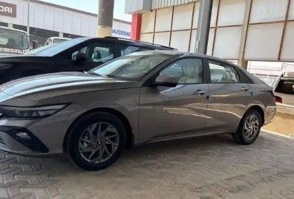Новый Hyundai Elantra VII (CN7) Рестайлинг, 2.0 л, 2026 в Саудовская Аравия, Даммам от معرض الإنجاز للسيارات Серый цвет. GCC | AUTO.AE | Объявление #260778