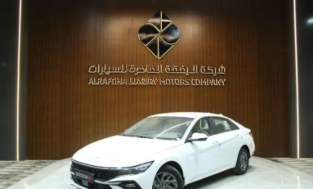 جديدة Hyundai Elantra عملية فيس ليفت VII (CN7), 2.0 l, 2026 في في المملكة العربية السعودية, الدمام من الرفقة الفاخرة للسيارات، اللون أبيض.  | AUTO.AE | إعلان #263250