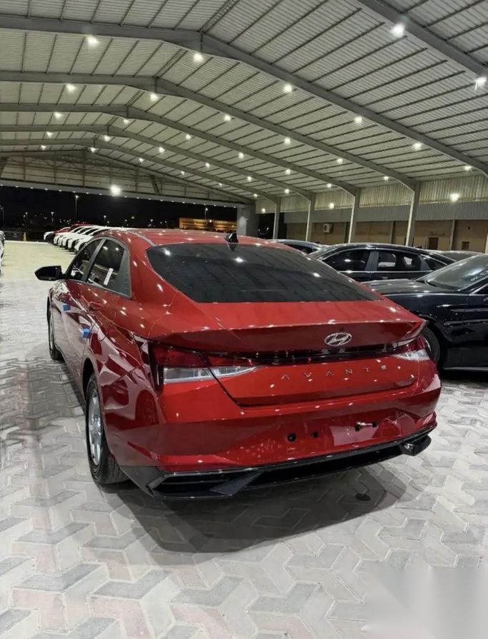 Used Hyundai Elantra VII (CN7), 1.6 l, 2021 in Saudi Arabia, Dammam by معرض بن ناشي للسيارات, Red color.  | AUTO.AE | Listing #264505
