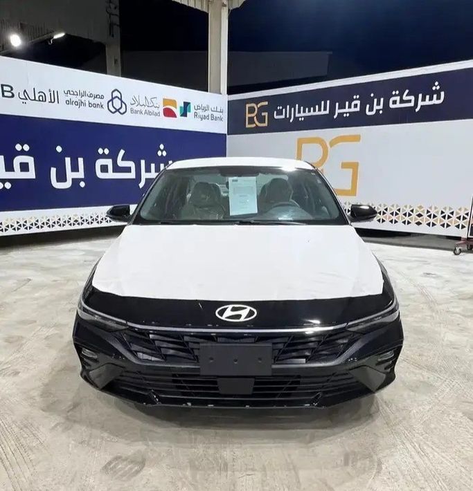 New Hyundai Elantra VII (CN7) Facelift, 2.0 l, 2026 in Saudi Arabia, Dammam by شركة بن قير للسيارات, Black color.  | AUTO.AE | Listing #280955