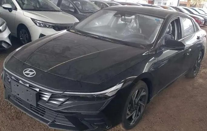 Новый Hyundai Elantra VII (CN7) Рестайлинг, 1.5 л, 2025 в Саудовская Аравия, Даммам от معرض اسطول الدرة للسيارات Черный цвет.  | AUTO.AE | Объявление #296029 — фото 2 из 9