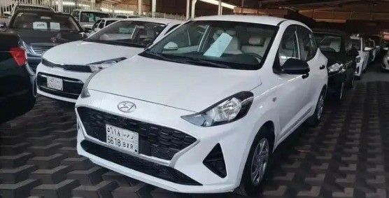 مستعملة Hyundai Grand i10 II (AI3 / Nios), 1.2 l, 2023 في في المملكة العربية السعودية, الدمام من معرض ركن الصفا للسيارات، اللون أبيض.  | AUTO.AE | إعلان #262135