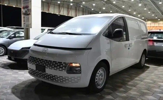 جديدة Hyundai Staria, 2.2 l, 2025 في في المملكة العربية السعودية, الدمام من معرض مجموعة الفجر الجديد للسيارات، اللون أبيض.  | AUTO.AE | إعلان #259370