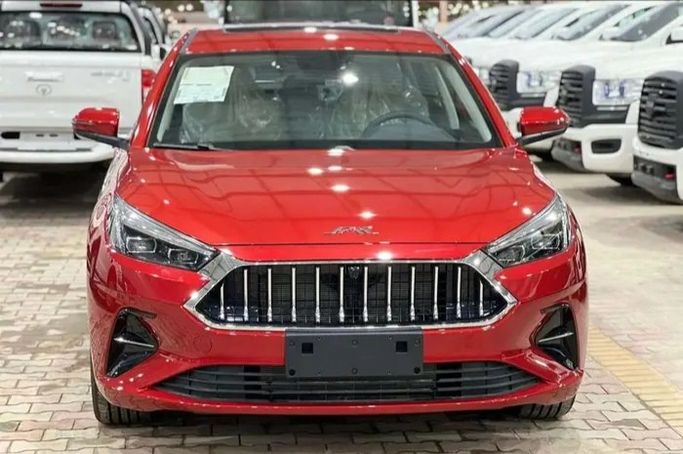 جديدة JAC J7 I, 1.5 l, 2025 في في المملكة العربية السعودية, الدمام من قمة البرج للسيارات، اللون أحمر. أخرى | AUTO.AE | إعلان #262891