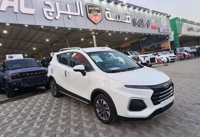 جديدة JAC JS3, 1.6 l, 2025 في في المملكة العربية السعودية, الدمام من قمة البرج للسيارات، اللون أبيض. أخرى | AUTO.AE | إعلان #261043