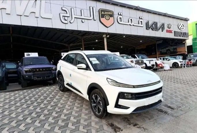 New JAC JS6, 1.5 l, 2025 in Saudi Arabia, Dammam by قمة البرج للسيارات, White color. Other | AUTO.AE | Listing #261653