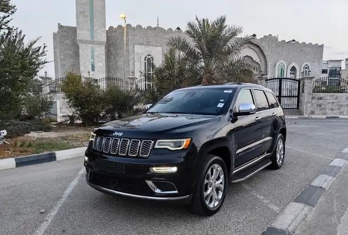 Подержанный ⁦Jeep Grand Cherokee IV (WK2) Рестайлинг, 3.6 л, 2021⁩ в Саудовская Аравия, Даммам от معرض ديار الخط للسيارات Черный цвет. Корейская | AUTO.AE | Объявление #290509