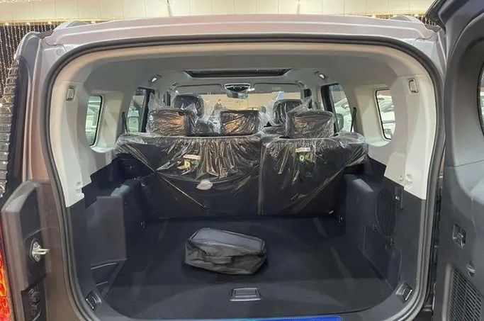 Новый Jetour G700, 2.0 л, 2026 в Саудовская Аравия, Даммам от معرض اسطول الدرة للسيارات Серый цвет.  | AUTO.AE | Объявление #296032 — фото 5 из 10