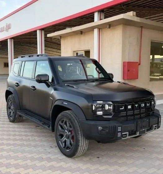 جديدة Jetour T2, 2.0 l, 2026 في في المملكة العربية السعودية, الدمام من معرض ترند كارز للسيارات، اللون أسود. مواصفات الخليج | AUTO.AE | إعلان #259600