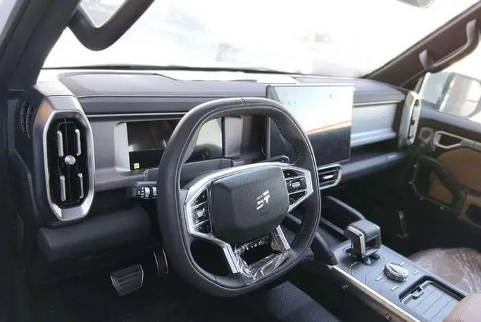 جديدة Jetour T2، 2.0 لتر، 2025 في المملكة العربية السعودية، الدمام من معرض مركبة العز، اللون أبيض.  | AUTO.AE | إعلان #296122 — صورة 6 من 19