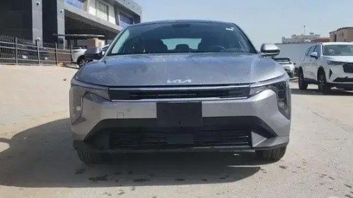 جديدة Kia K4, 1.6 l, 2026 في في المملكة العربية السعودية, الدمام من معرض شركة القيادة للسيارات، اللون فضي.  | AUTO.AE | إعلان #264830