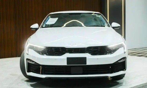 Новый Kia K5 III Рестайлинг, 2.5 л, 2026 в Саудовская Аравия, Даммам от الرفقة الفاخرة للسيارات Белый цвет.  | AUTO.AE | Объявление #262998