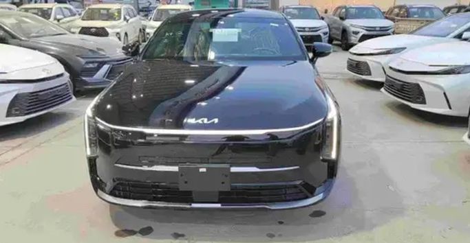Новый Kia K8 I Рестайлинг, 3.5 л, 2026 в Саудовская Аравия, Даммам от معرض أبو سيف الشهري للسيارات Черный цвет.  | AUTO.AE | Объявление #266162
