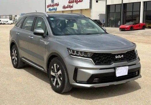 Used Kia Sorento IV, 2.5 l, 2022 in Saudi Arabia, Dammam by معرض أبو ماجد, Silver color. GCC Specs | AUTO.AE | Listing #258730