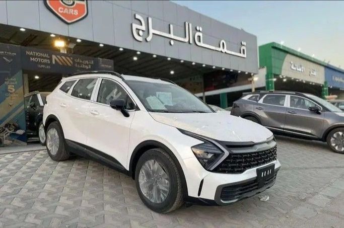 New Kia Sportage V, 2.0 l, 2025 in Saudi Arabia, Dammam by قمة البرج للسيارات, White color. Other | AUTO.AE | Listing #261135