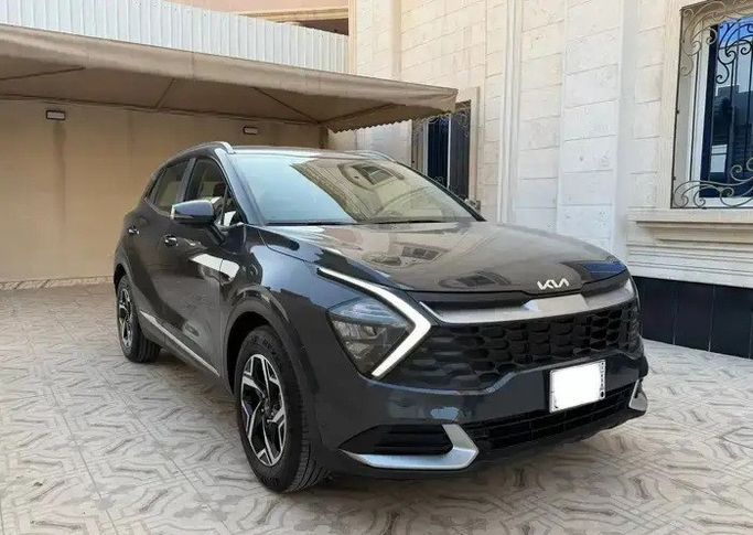 Подержанный Kia Sportage V, 2.0 л, 2025 в Саудовская Аравия, Даммам от معرض فخر الشرق للسيارات Черный цвет.  | AUTO.AE | Объявление #280540
