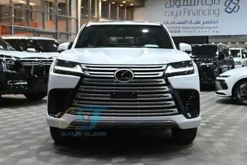 Новый Lexus LX 600 IV, 3.4 л, 2025 в Саудовская Аравия, Даммам от معرض مجموعة الفجر الجديد للسيارات Белый цвет.  | AUTO.AE | Объявление #258663