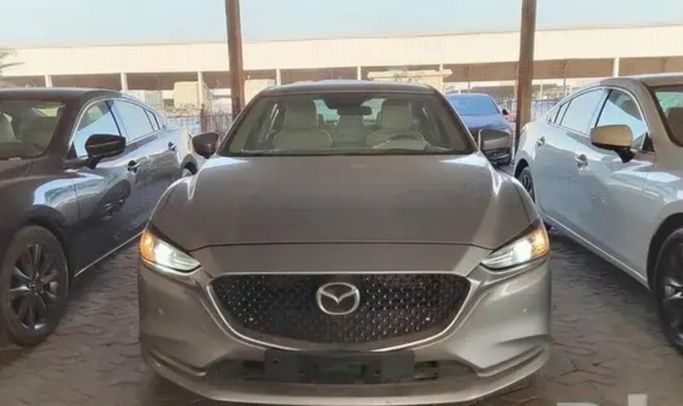 Подержанный Mazda 6 III (GJ) Рестайлинг 2, 2.0 л, 2019 в Саудовская Аравия, Даммам от معرض أبو سيف الشهري للسيارات Серебристый цвет.  | AUTO.AE | Объявление #264963