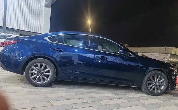 Подержанный Mazda 6 III (GJ) Рестайлинг 2, 2.5 л, 2023 в Саудовская Аравия, Даммам от معرض اسطول الدرة للسيارات Тёмно-синий цвет.  | AUTO.AE | Объявление #296037 — фото 4 из 11