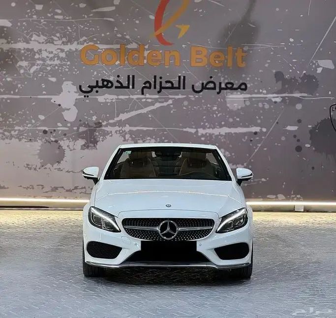 Used Mercedes-Benz C-Class 300 IV (W205), 2.0 l, 2017 in Saudi Arabia, Dammam by معرض الحزام الذهبي للسيارات, White color. GCC Specs | AUTO.AE | Listing #260406